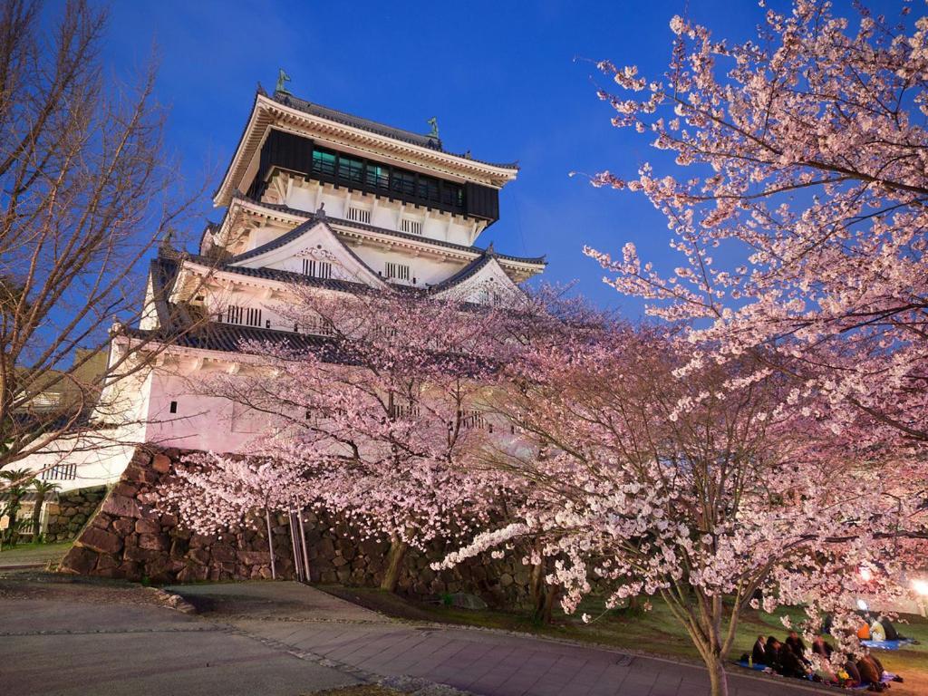 Hotel Relief Kokura Annex Kitakjusu Kültér fotó